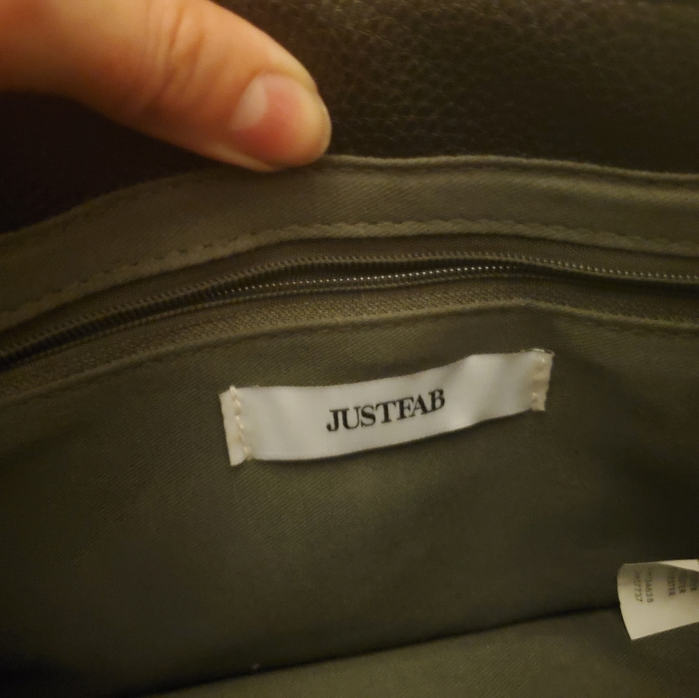 Purse - Picture 4 of 4